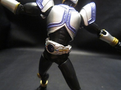 S.H.Figuarts 仮面ライダークウガ　タイタンフォーム