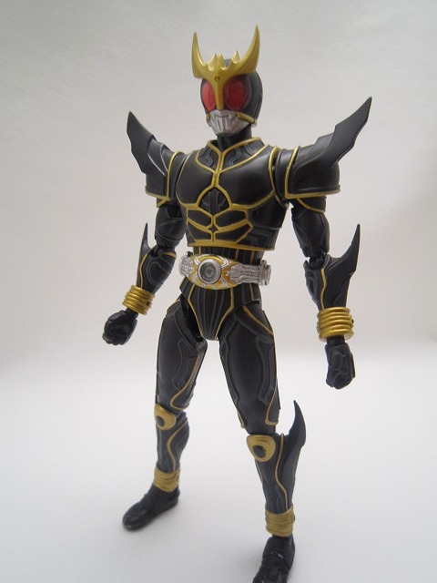 S.H.Figuarts 仮面ライダークウガ　アルティメットフォーム
