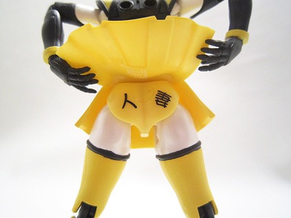 S.H.フィギュアーツ　アキバイエロー　シーズン痛Ver.