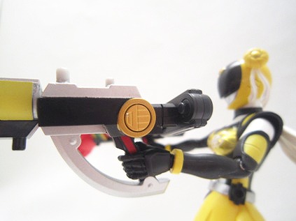 S.H.フィギュアーツ　アキバイエロー　シーズン痛Ver.