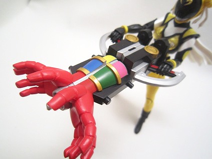 S.H.フィギュアーツ　アキバイエロー　シーズン痛Ver.