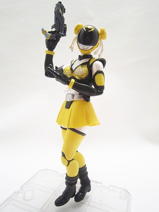 S.H.フィギュアーツ　アキバイエロー　シーズン痛Ver.