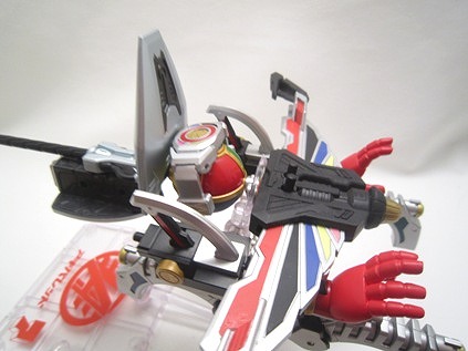 S.H.フィギュアーツ　アキバイエロー　シーズン痛Ver.