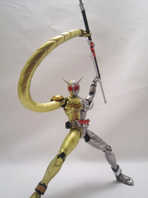 S.H.フィギュアーツ　仮面ライダーW　ルナジョーカー&ルナメタル