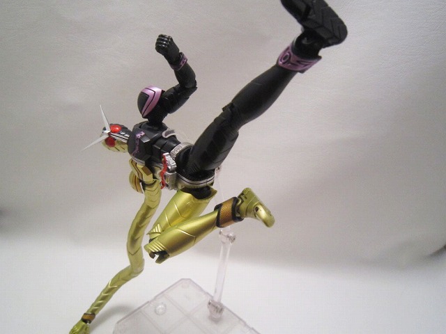 S.H.フィギュアーツ　仮面ライダーW　ルナジョーカー&ルナメタル