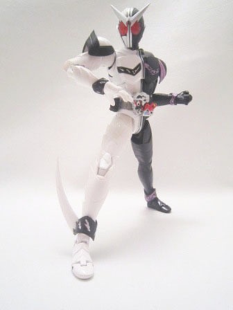 S.H.フィギュアーツ　仮面ライダーW　ファングジョーカー