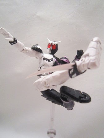 S.H.フィギュアーツ　仮面ライダーW　ファングジョーカー