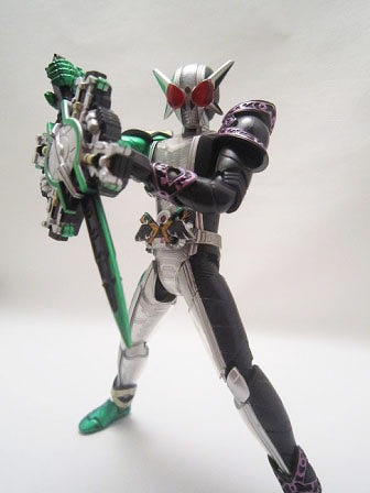 S.H.フィギュアーツ　仮面ライダーW　サイクロンジョーカーエクストリーム