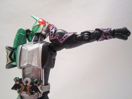 S.H.フィギュアーツ　仮面ライダーW　サイクロンジョーカーエクストリーム