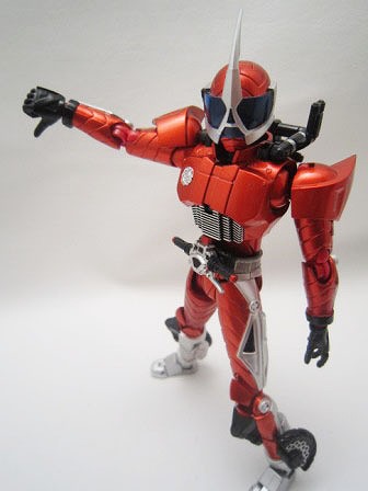 S.H.フィギュアーツ　仮面ライダーアクセル