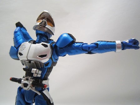 S.H.フィギュアーツ　仮面ライダーアクセル トライアル