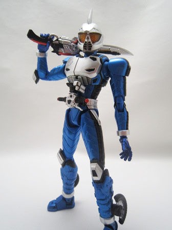 S.H.フィギュアーツ　仮面ライダーアクセル トライアル