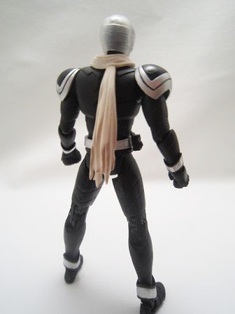 S.H.フィギュアーツ　仮面ライダースカル クリスタル