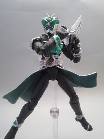 S.H.フィギュアーツ　仮面ライダーウィザード　ハリケーンスタイル