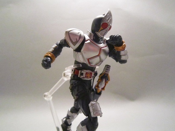 S.H.フィギュアーツ　仮面ライダーブレイド