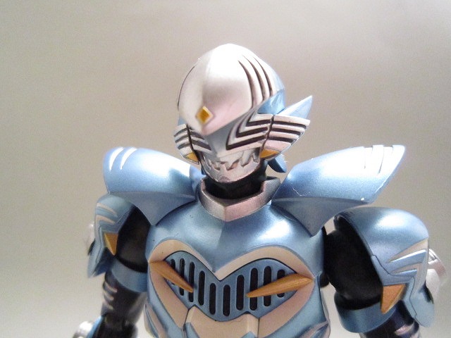 S.H.フィギュアーツ　仮面ライダーアビス