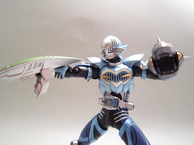 S.H.フィギュアーツ　仮面ライダーアビス