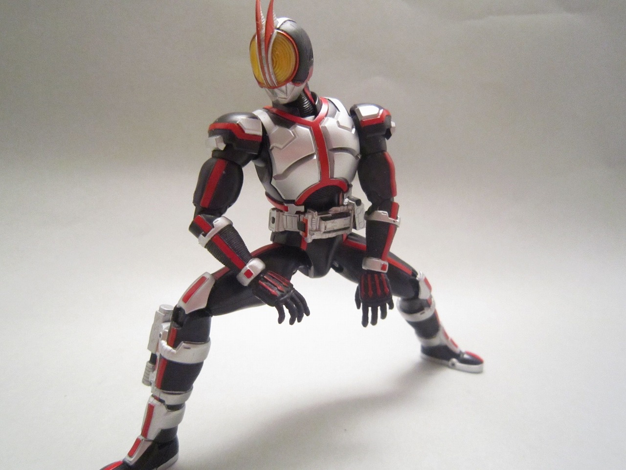 S.H.フィギュアーツ　仮面ライダーファイズ