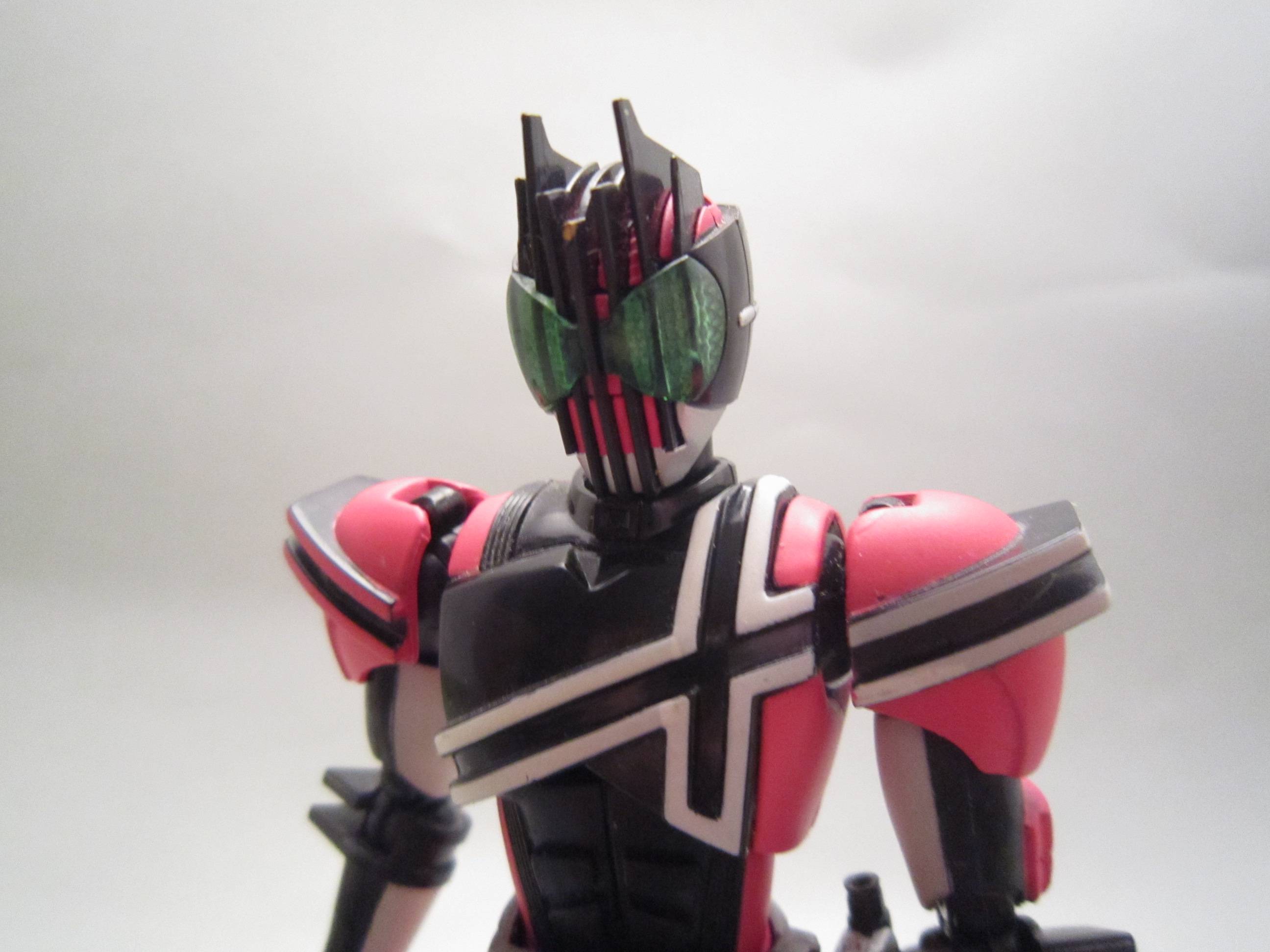 S.H.フィギュアーツ　仮面ライダーディケイド