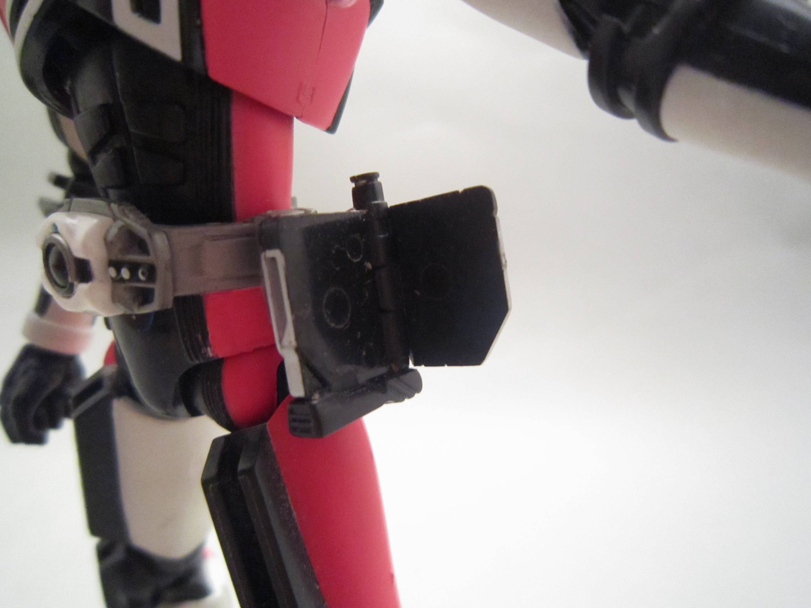 S.H.フィギュアーツ　仮面ライダーディケイド