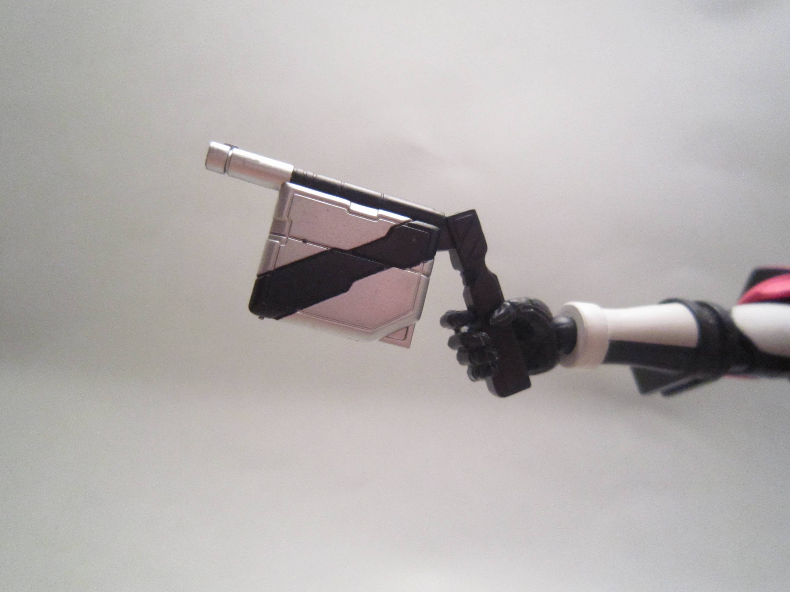 S.H.フィギュアーツ　仮面ライダーディケイド