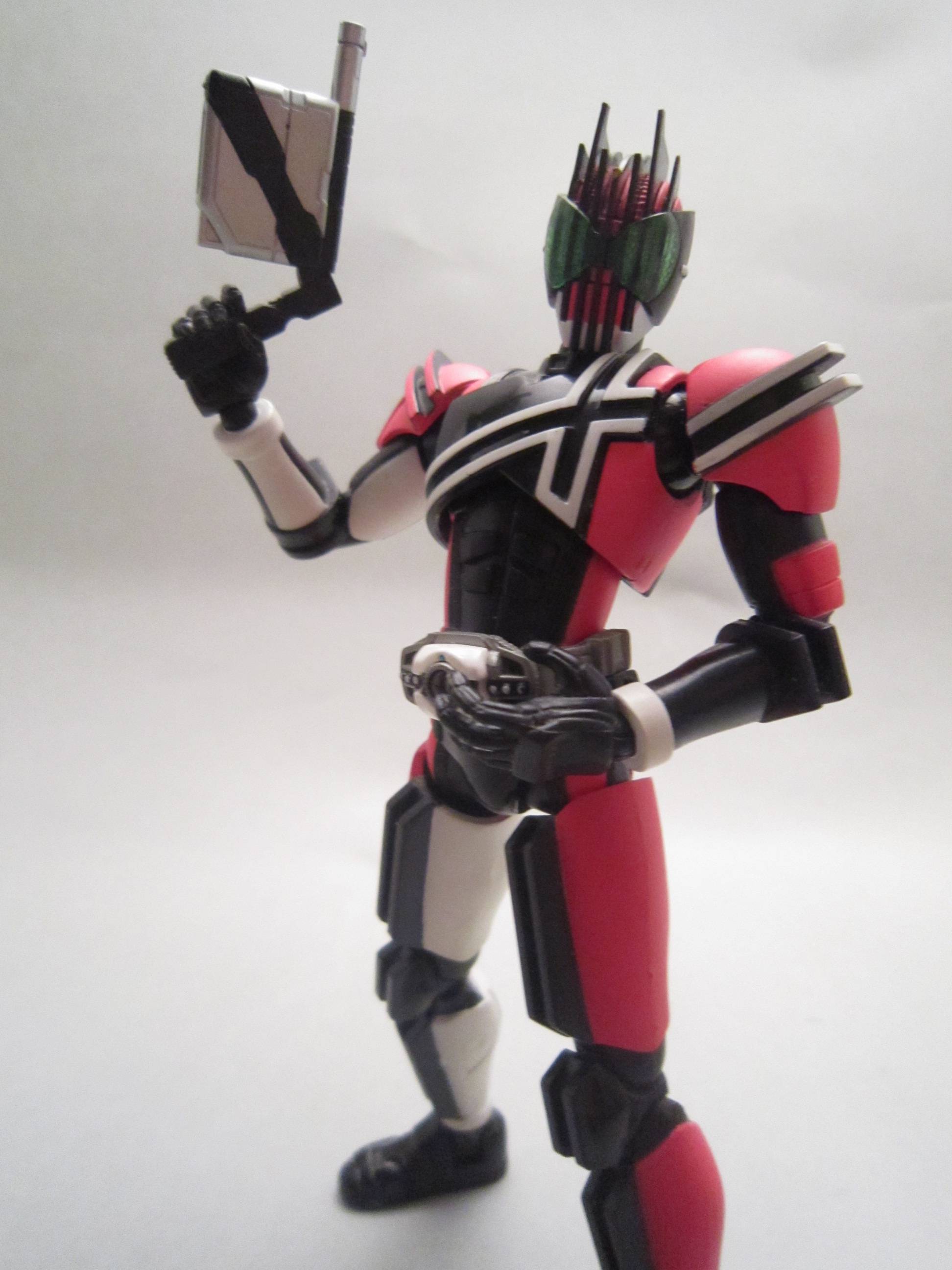 S.H.フィギュアーツ　仮面ライダーディケイド