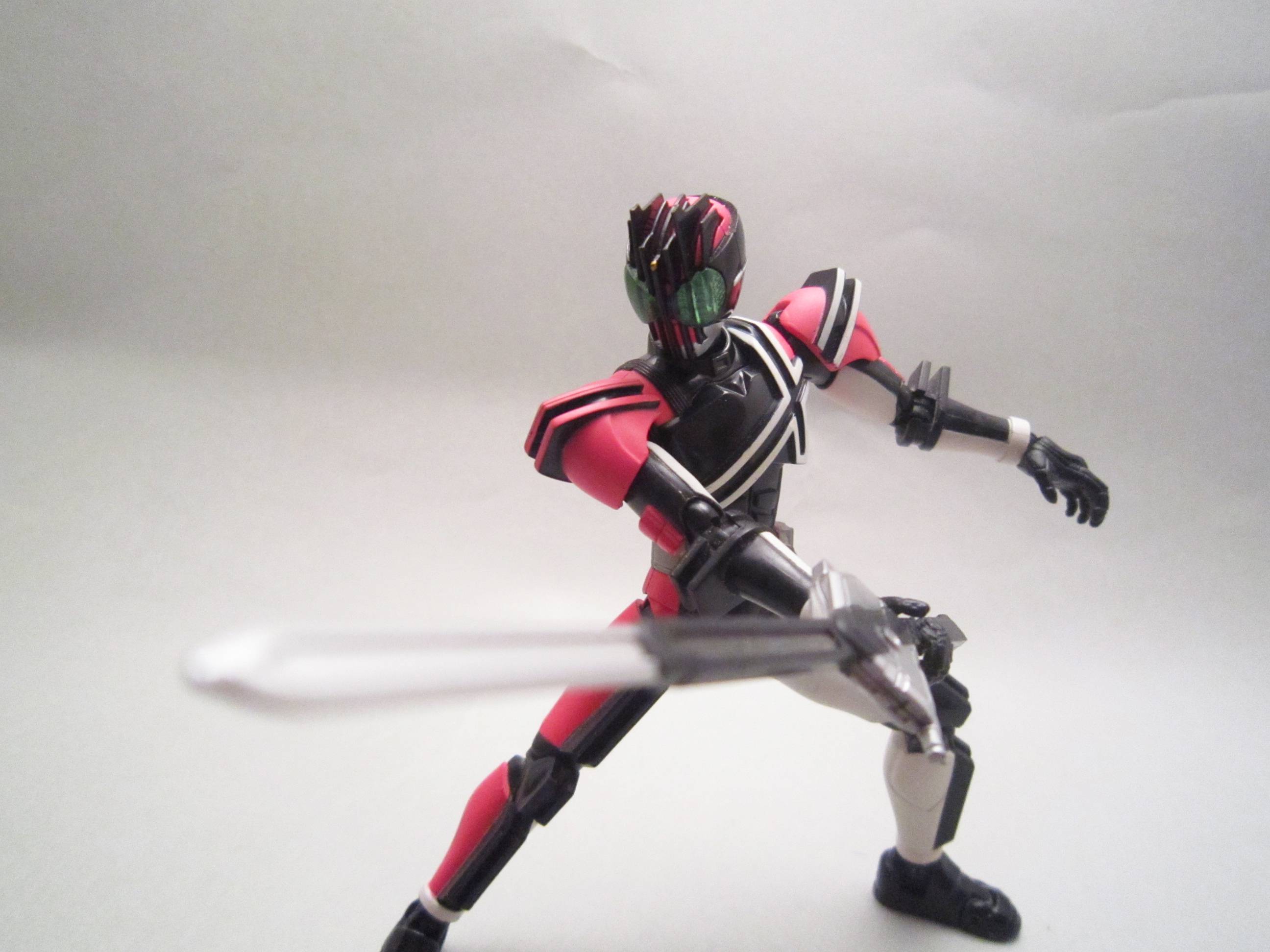 S.H.フィギュアーツ　仮面ライダーディケイド