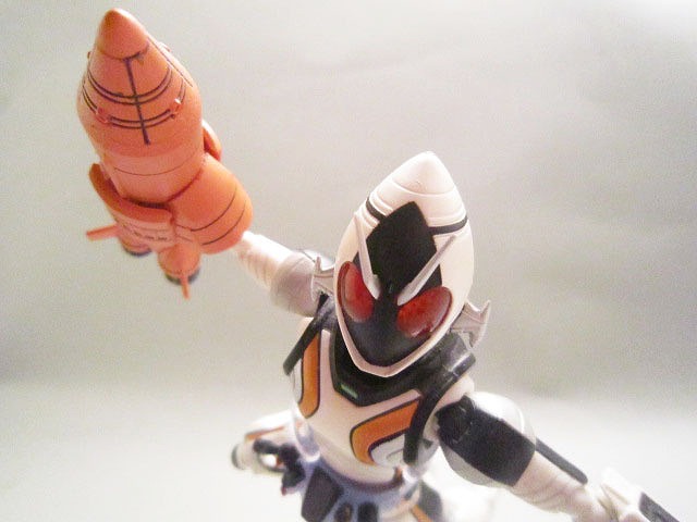 S.H.フィギュアーツ　仮面ライダーフォーゼ　ベースステイツ