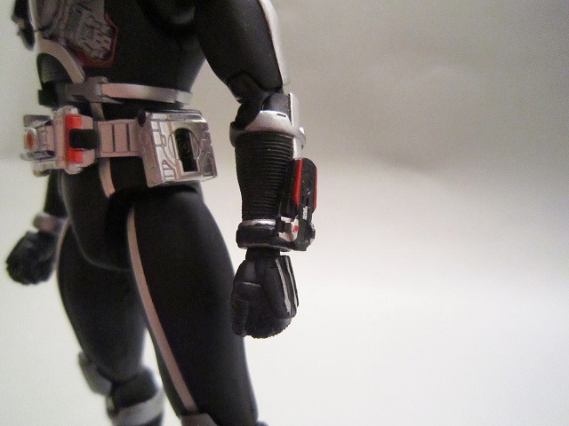 S.H.フィギュアーツ　仮面ライダーファイズ　アクセルフォーム