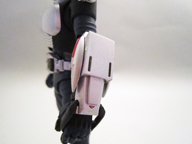 S.H.Figuarts 仮面ライダー龍騎　ブランク体