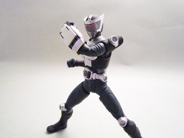 S.H.Figuarts 仮面ライダー龍騎　ブランク体