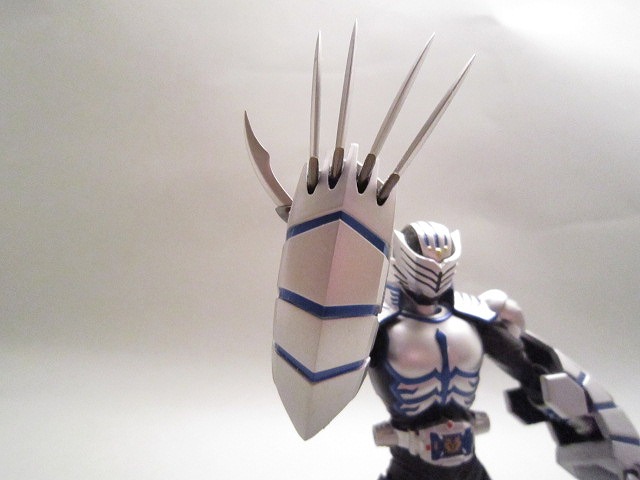 S.H.Figuarts 仮面ライダータイガ