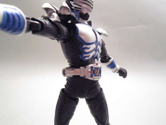 S.H.Figuarts 仮面ライダータイガ