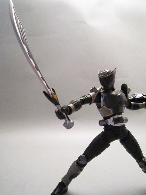 S.H.フィギュアーツ 仮面ライダーリュウガ＆ドラグブラッカー