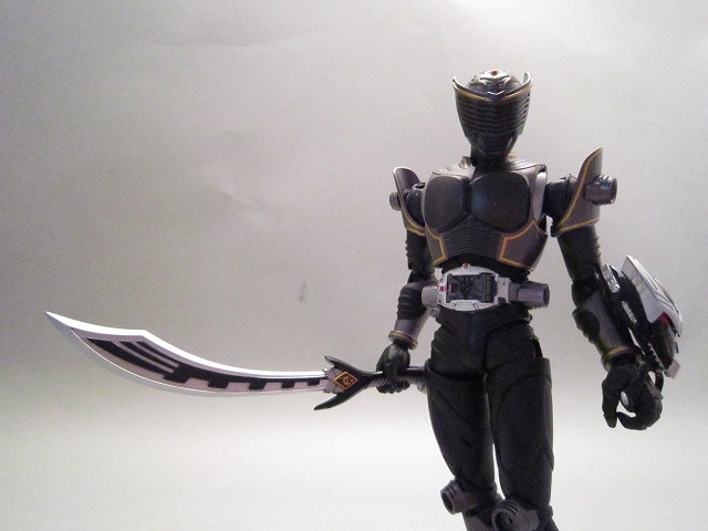 S.H.フィギュアーツ 仮面ライダーリュウガ＆ドラグブラッカー