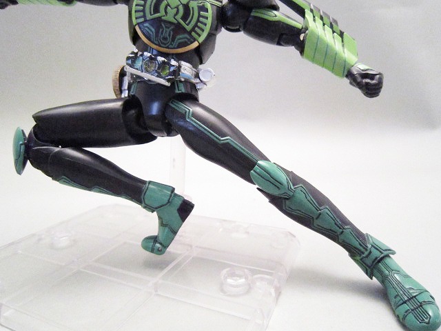 S.H.フィギュアーツ　仮面ライダーオーズ　ガタキリバコンボ