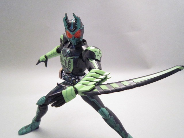 S.H.フィギュアーツ　仮面ライダーオーズ　ガタキリバコンボ