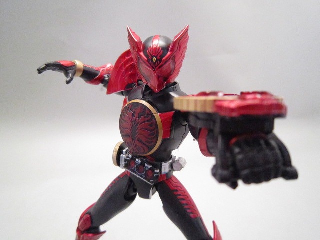 S.H.フィギュアーツ　仮面ライダーオーズ　タジャドルコンボ