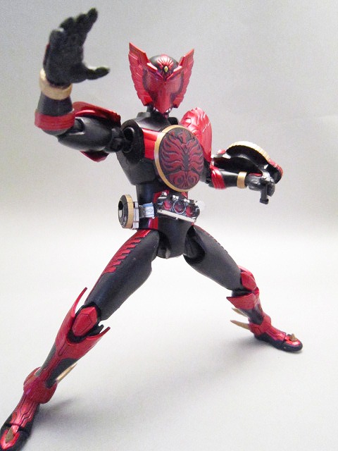 S.H.フィギュアーツ　仮面ライダーオーズ　タジャドルコンボ