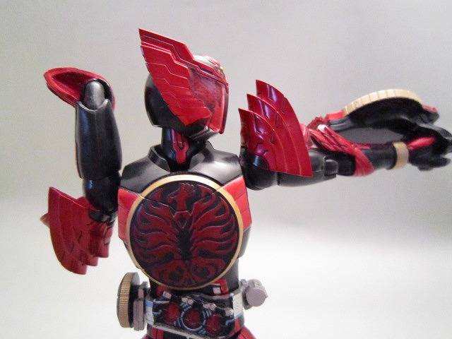 S.H.フィギュアーツ　仮面ライダーオーズ　タジャドルコンボ