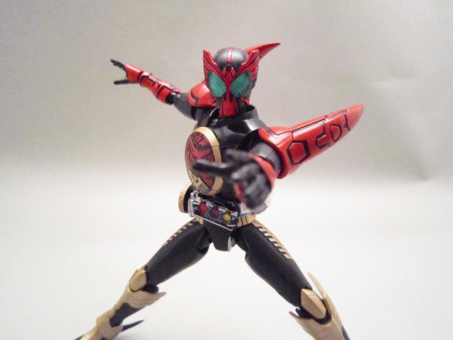 S.H.フィギュアーツ　仮面ライダーオーズ　タマシーコンボ