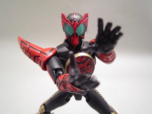 S.H.フィギュアーツ　仮面ライダーオーズ　タマシーコンボ