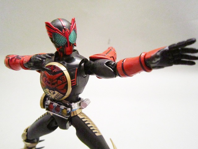 S.H.フィギュアーツ　仮面ライダーオーズ　タマシーコンボ