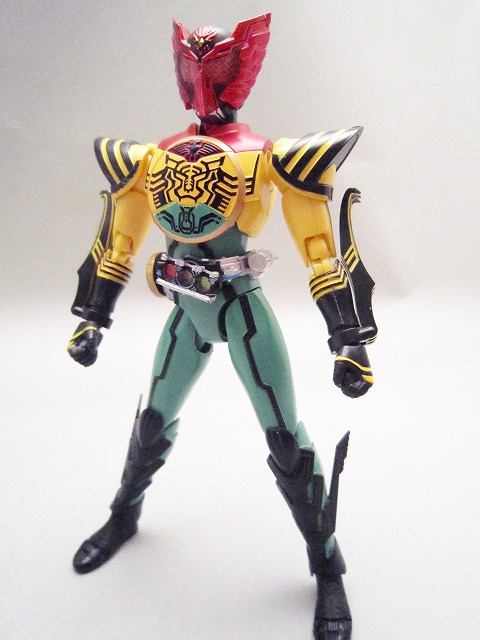 S.H.フィギュアーツ　仮面ライダーオーズ　スーパータトバコンボ