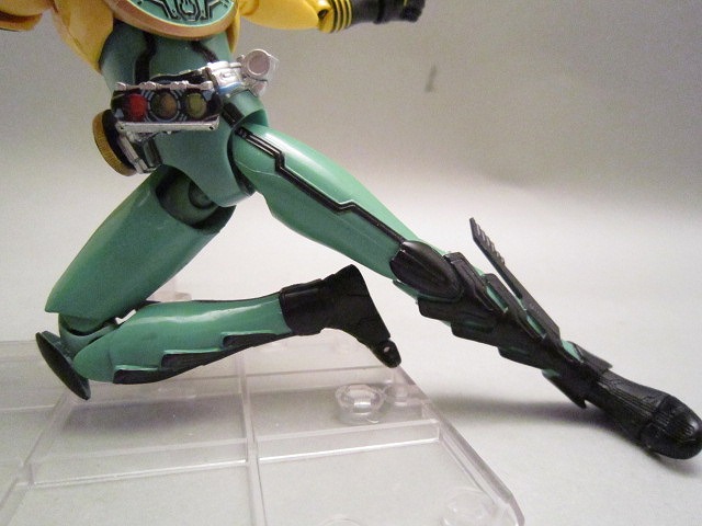 S.H.フィギュアーツ　仮面ライダーオーズ　スーパータトバコンボ