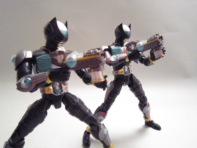 S.H.フィギュアーツ　仮面ライダープロトバース