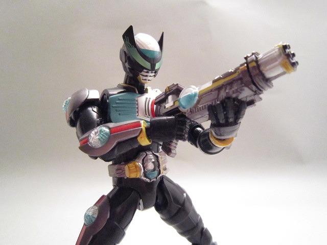 S.H.フィギュアーツ　仮面ライダープロトバース