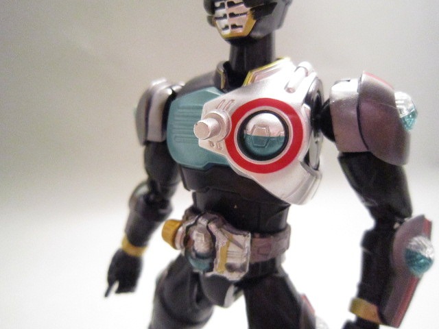 S.H.フィギュアーツ　仮面ライダープロトバース