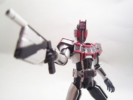 S.H.フィギュアーツ　仮面ライダーディケイド　コンプリートフォーム