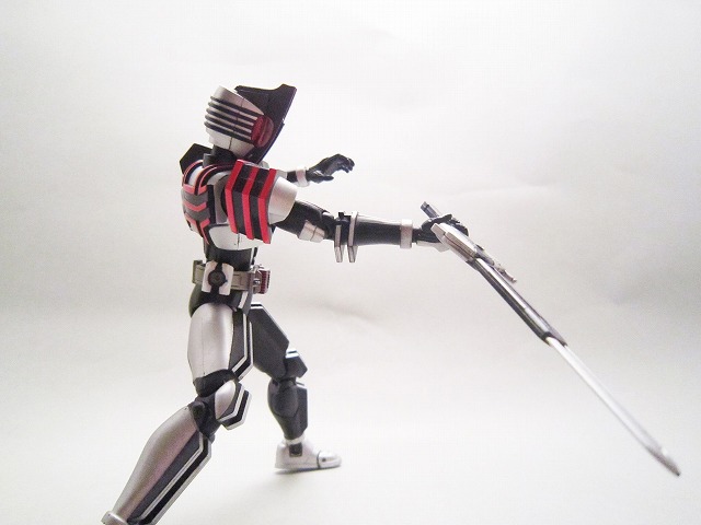 S.H.フィギュアーツ　仮面ライダーディケイド　コンプリートフォーム